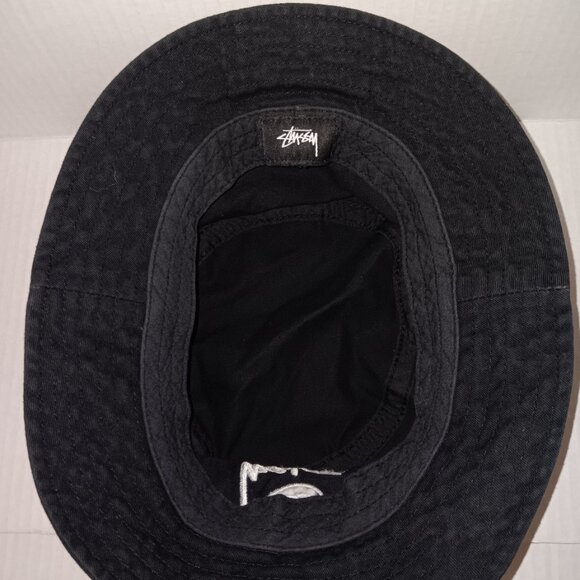 STUSSY  BUCKET HAT - Picture 2 of 7